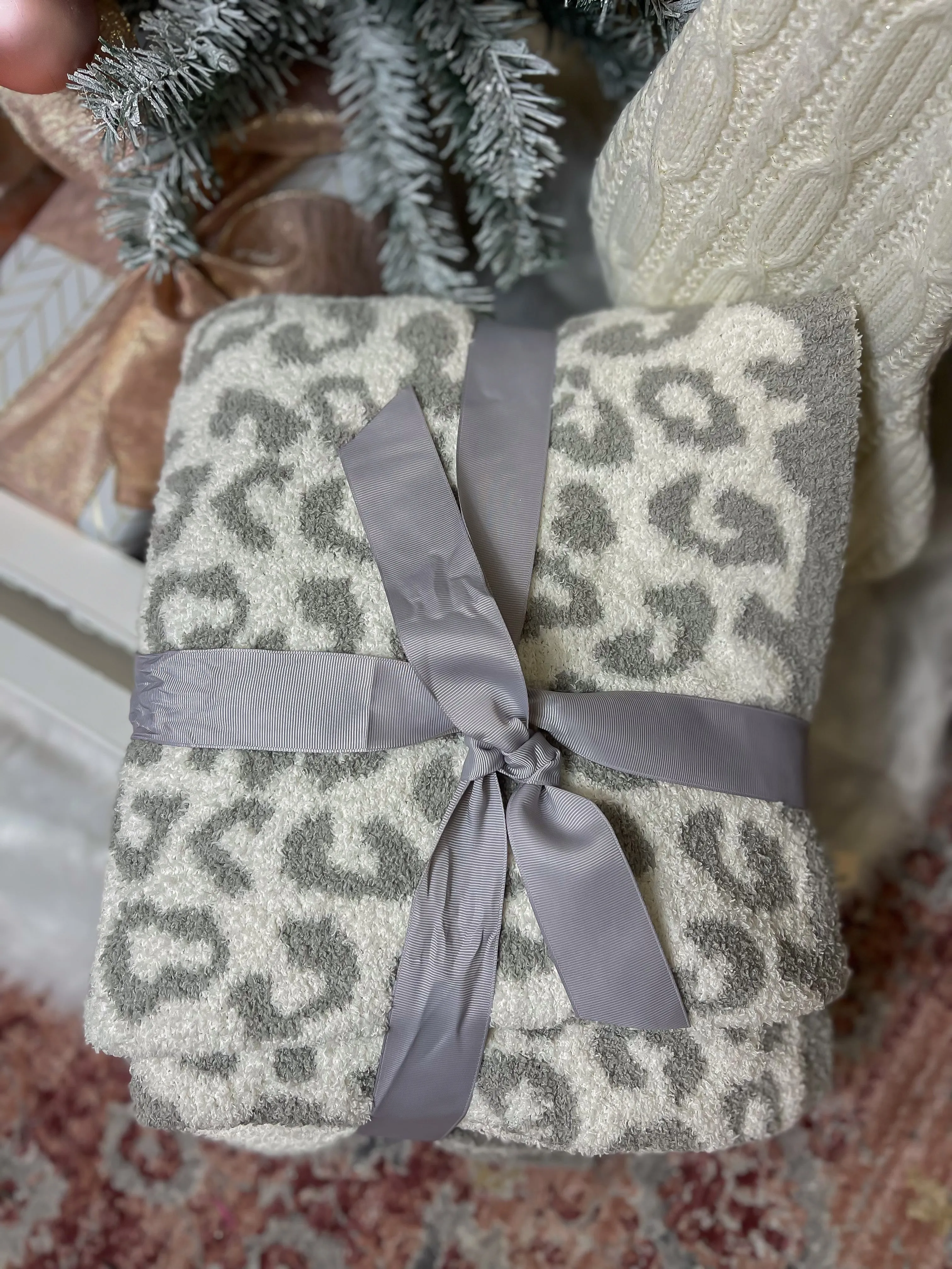 Leopard Print Soft Knit Throw Blanket