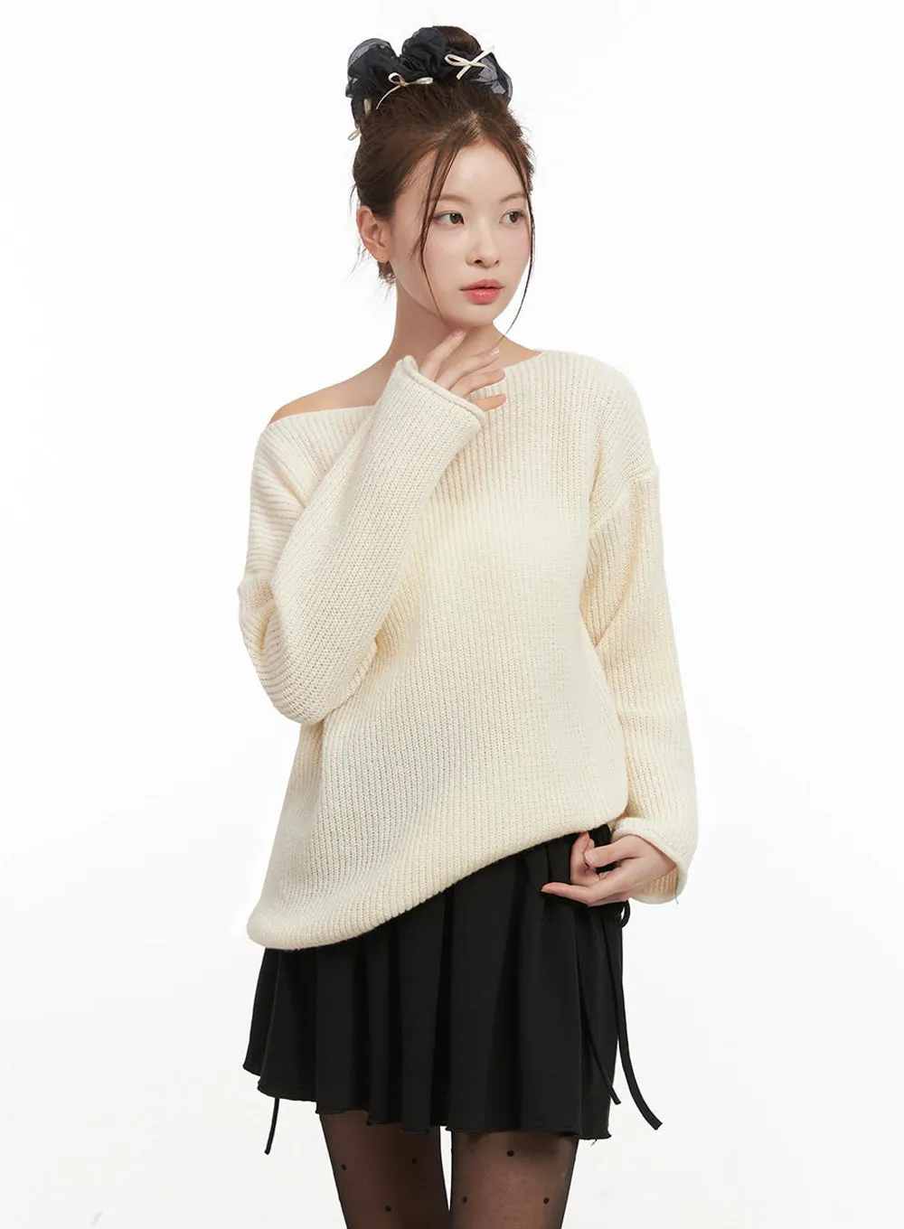 Loose-Fit One-Shoulder Sweater IF505