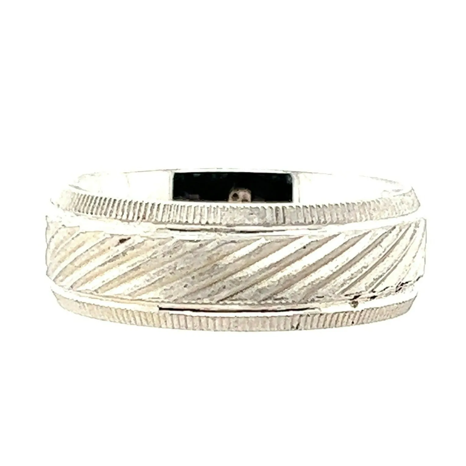 R433 Textured Band Ring