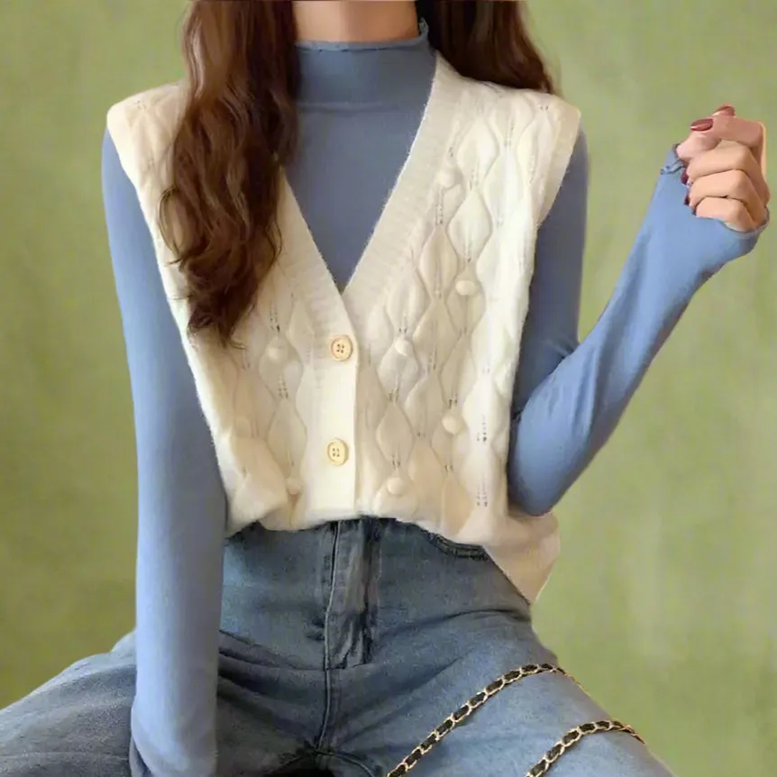 Vintage Soft  Cable-Knit Sleeveless Cardigan